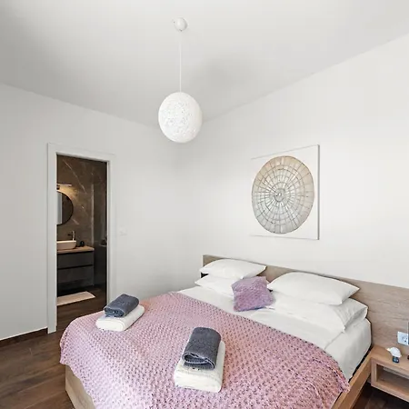 Stylish Istrian With Private Pool Novigrad Istria