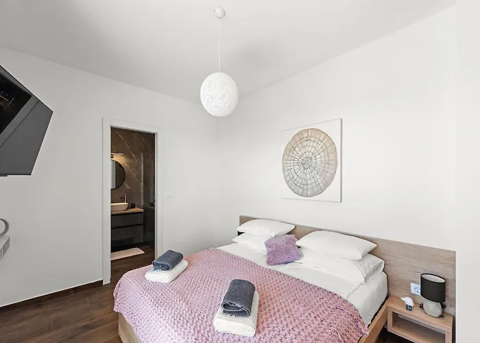 Stylish Istrian With Private Pool Novigrad (Istria)